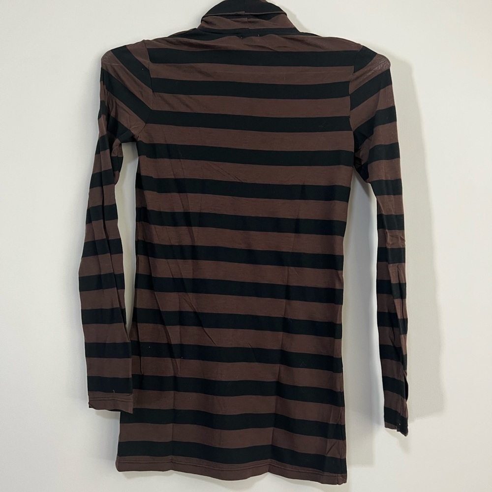 Splendid Turtle Neck. Excellent Condition. - Picture 2 of 4